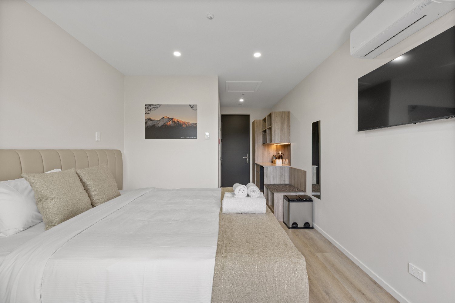 Deluxe Top Floor – Super King — photo 1